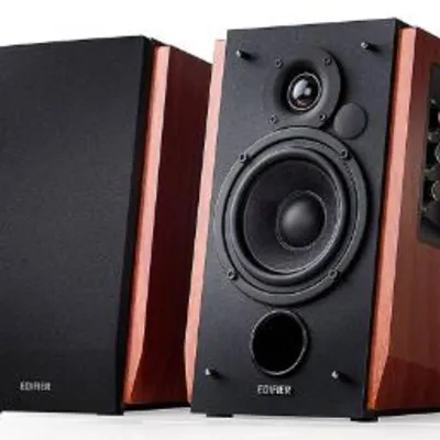 مقارنة Edifier R1700Bt مع Edifier R2000Db