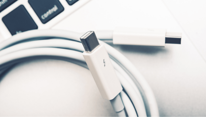 فناوری Thunderbolt چیست؟